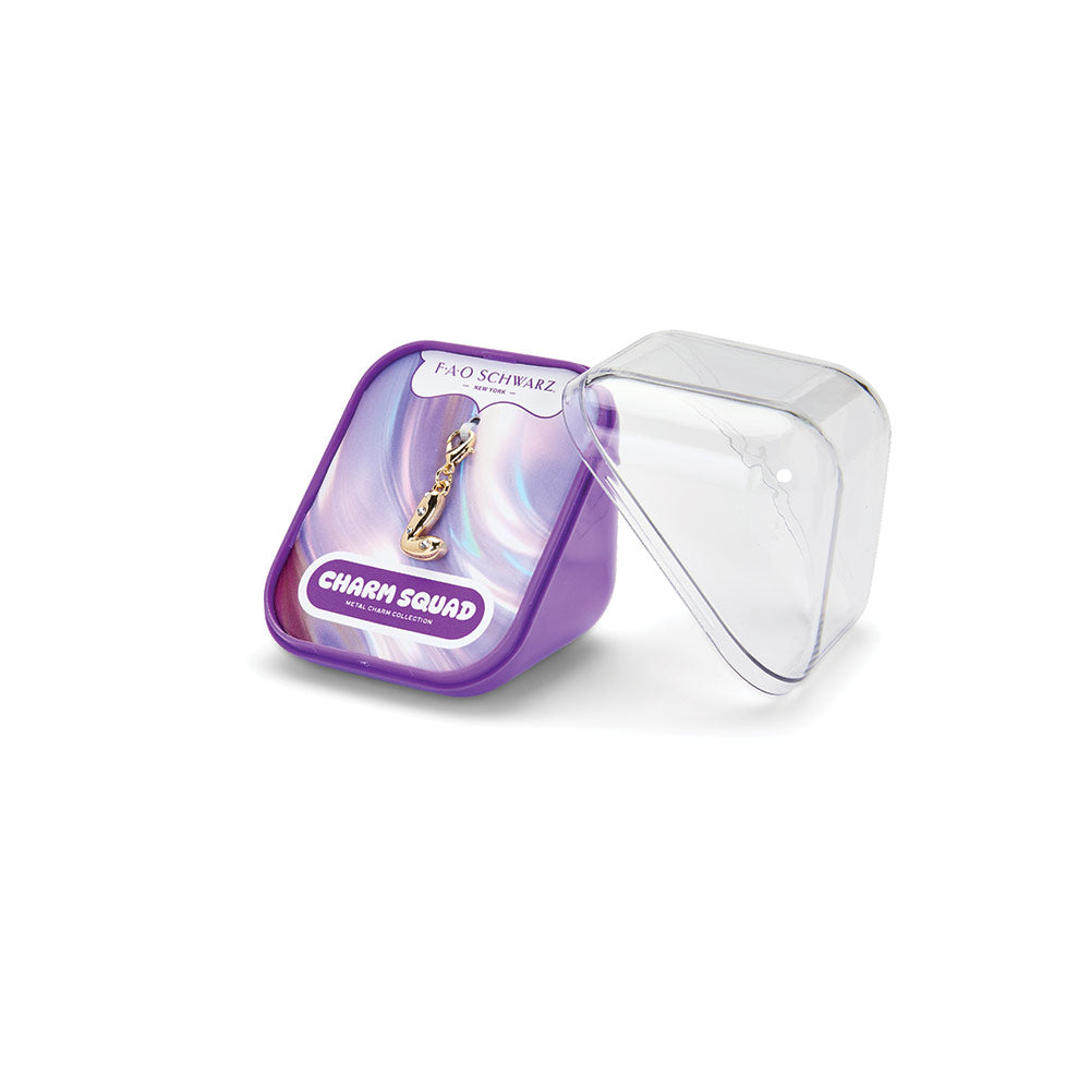 FAO SCHWARZ® Charm Squad Letter L Charm